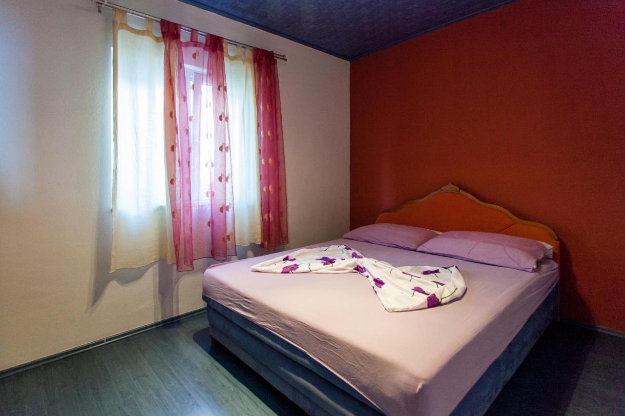 Apartman J & K Podstrana Exteriör bild